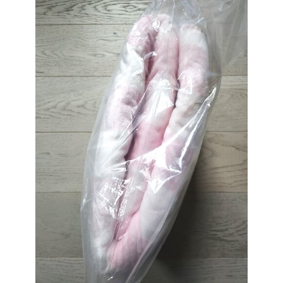 NEW Victoria's Secret Faux Fur Tote & Cozy Fleece Blanket Set - Picture 8 of 9